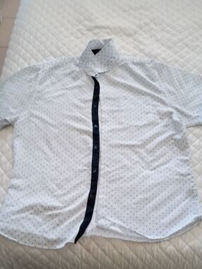 Men's White Short-Sleeve Button-Down Shirt with Navy Placket